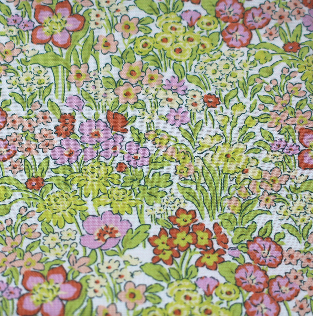 kiwi rose Blooming Flowerbed Liberty London