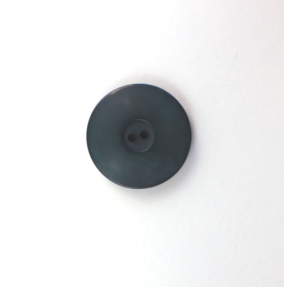 blue-grey button mother-of-pearl look17 mm