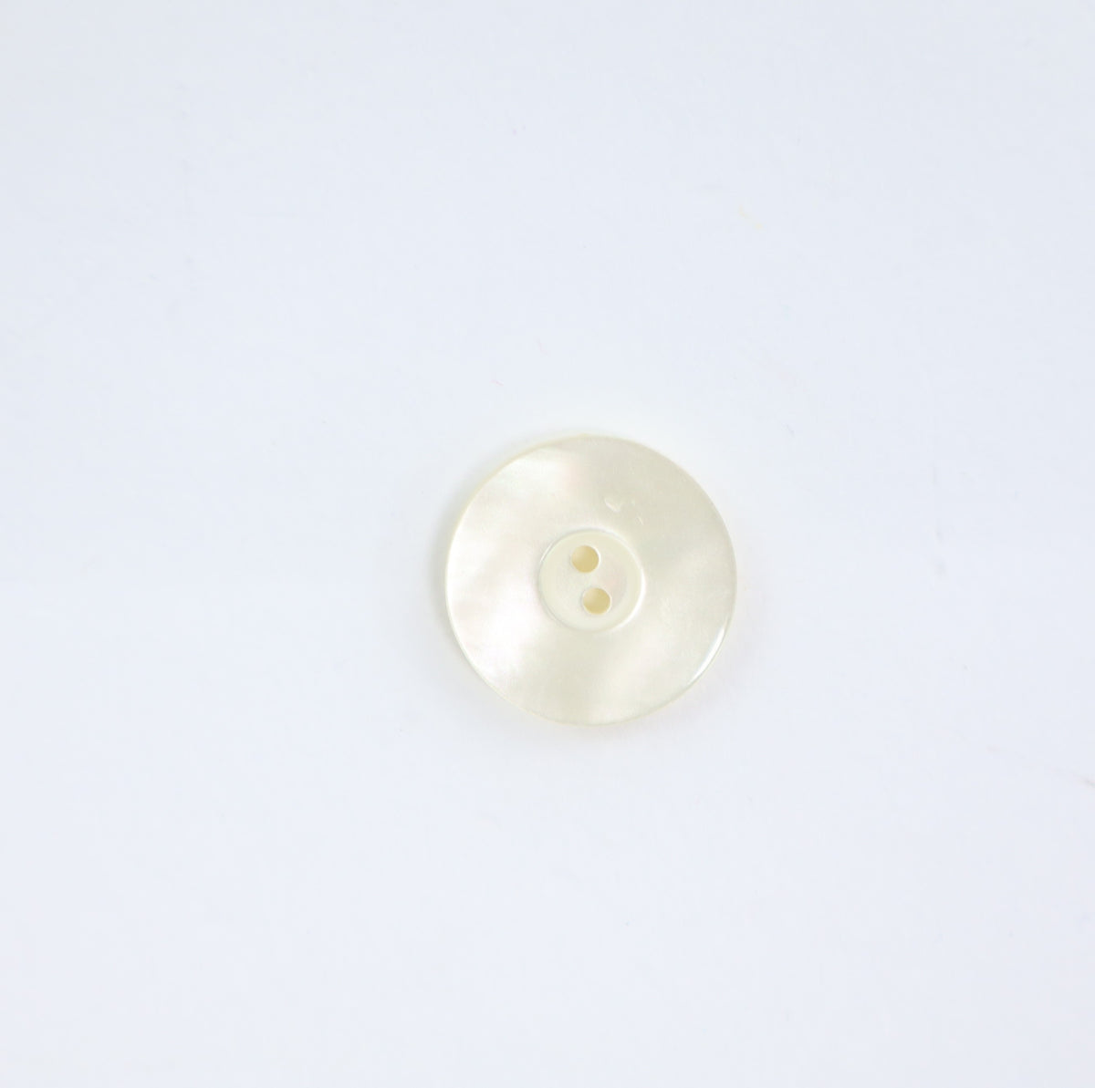 off-white button mother-of-pearl look 15 mm