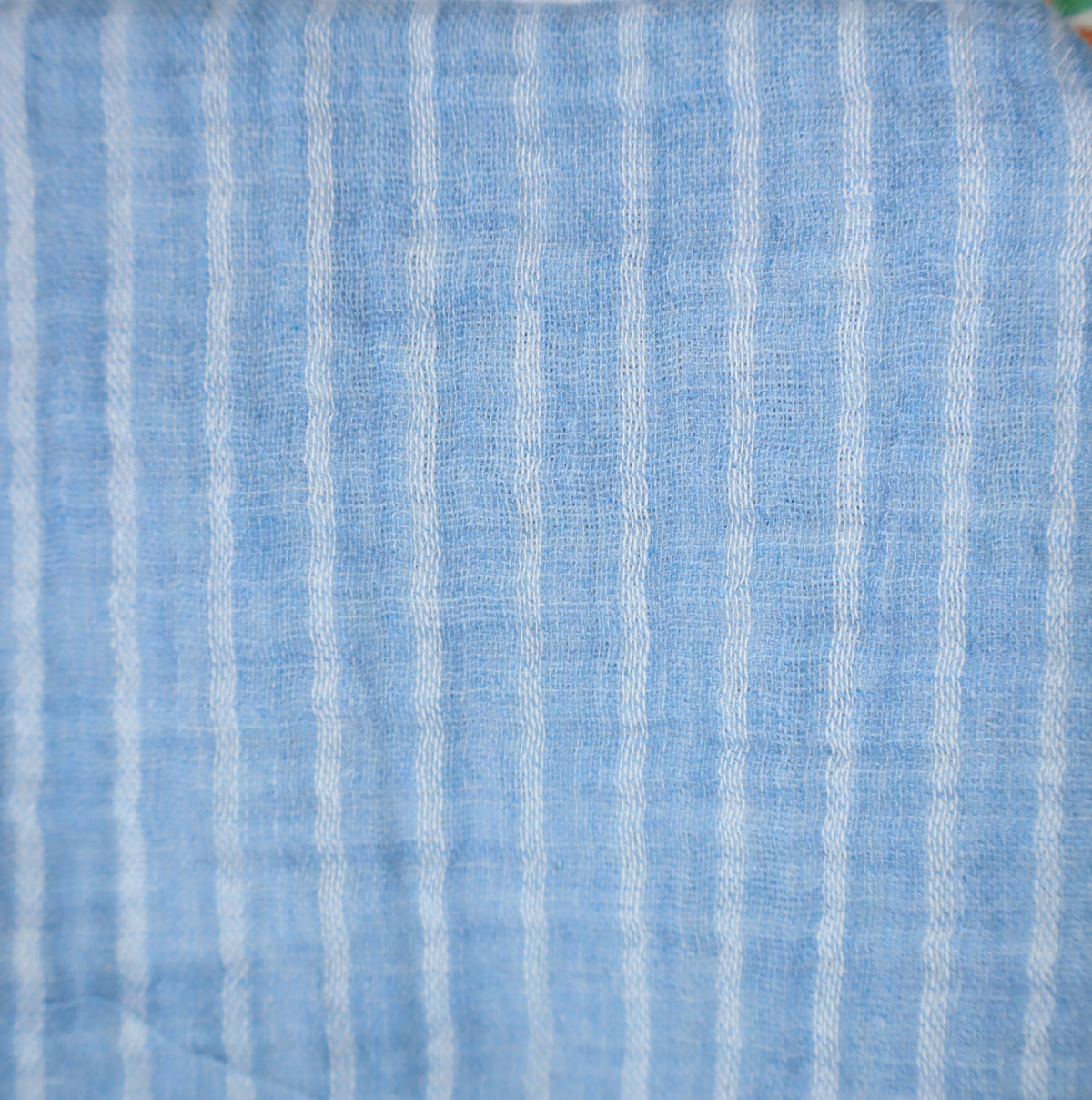 Musselin hellblau gestreift