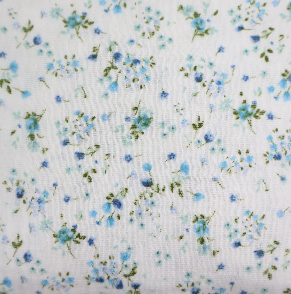 blue scatter flowers muslin GOTS