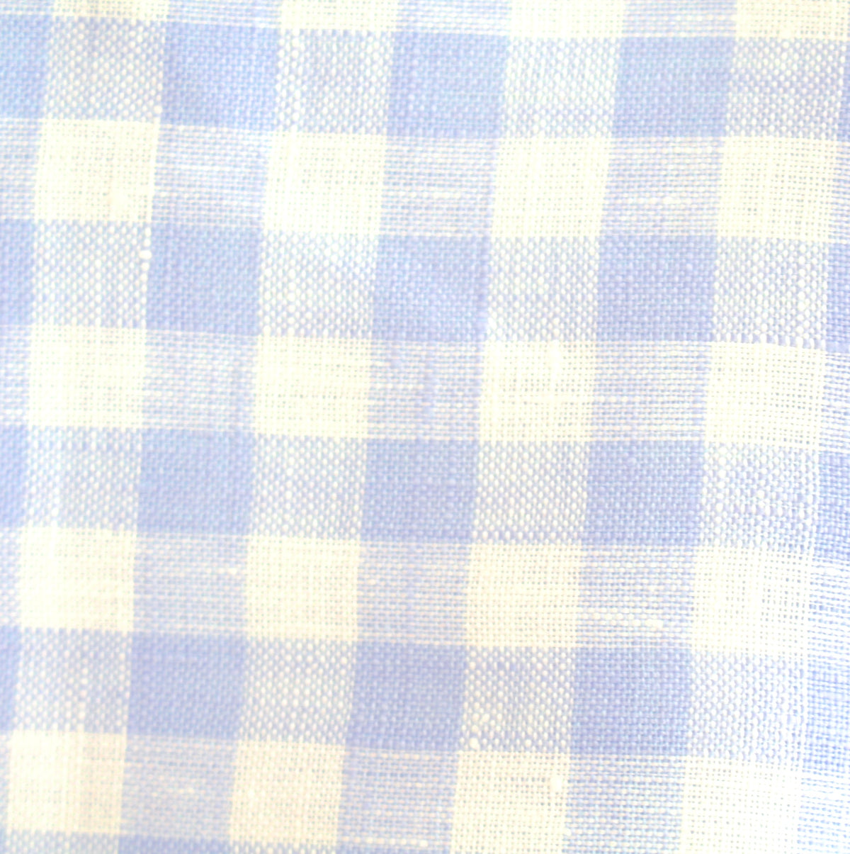 80 x 80 light blue checkered linen single piece