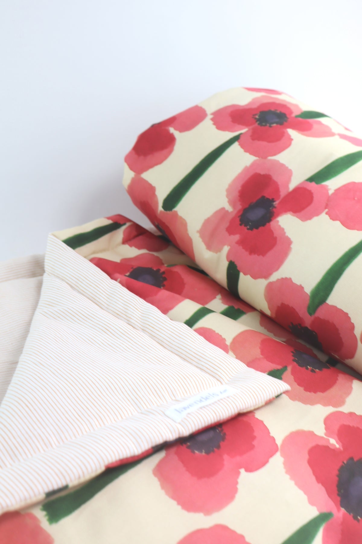 FLORA Plaid