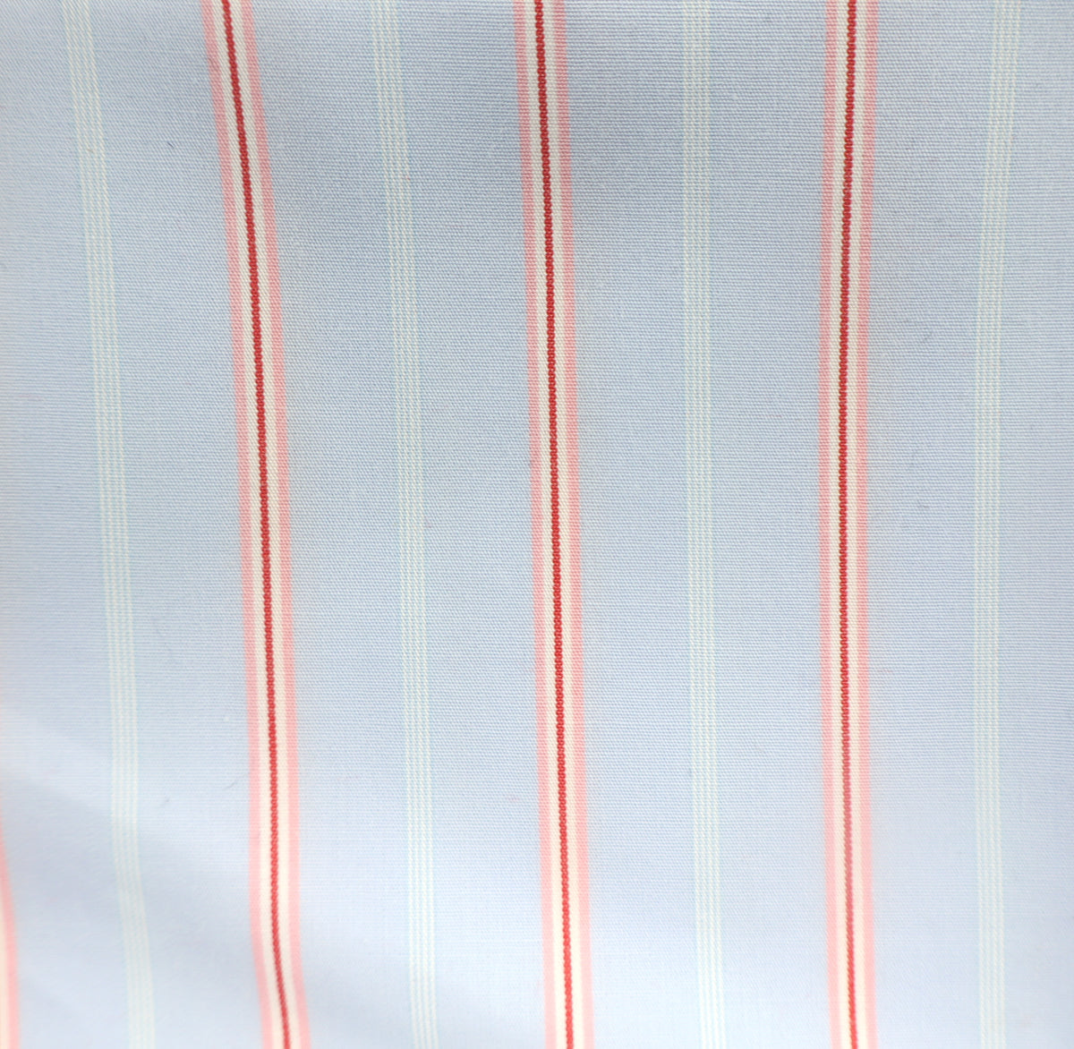 medium blue finely striped 0.15 poplin