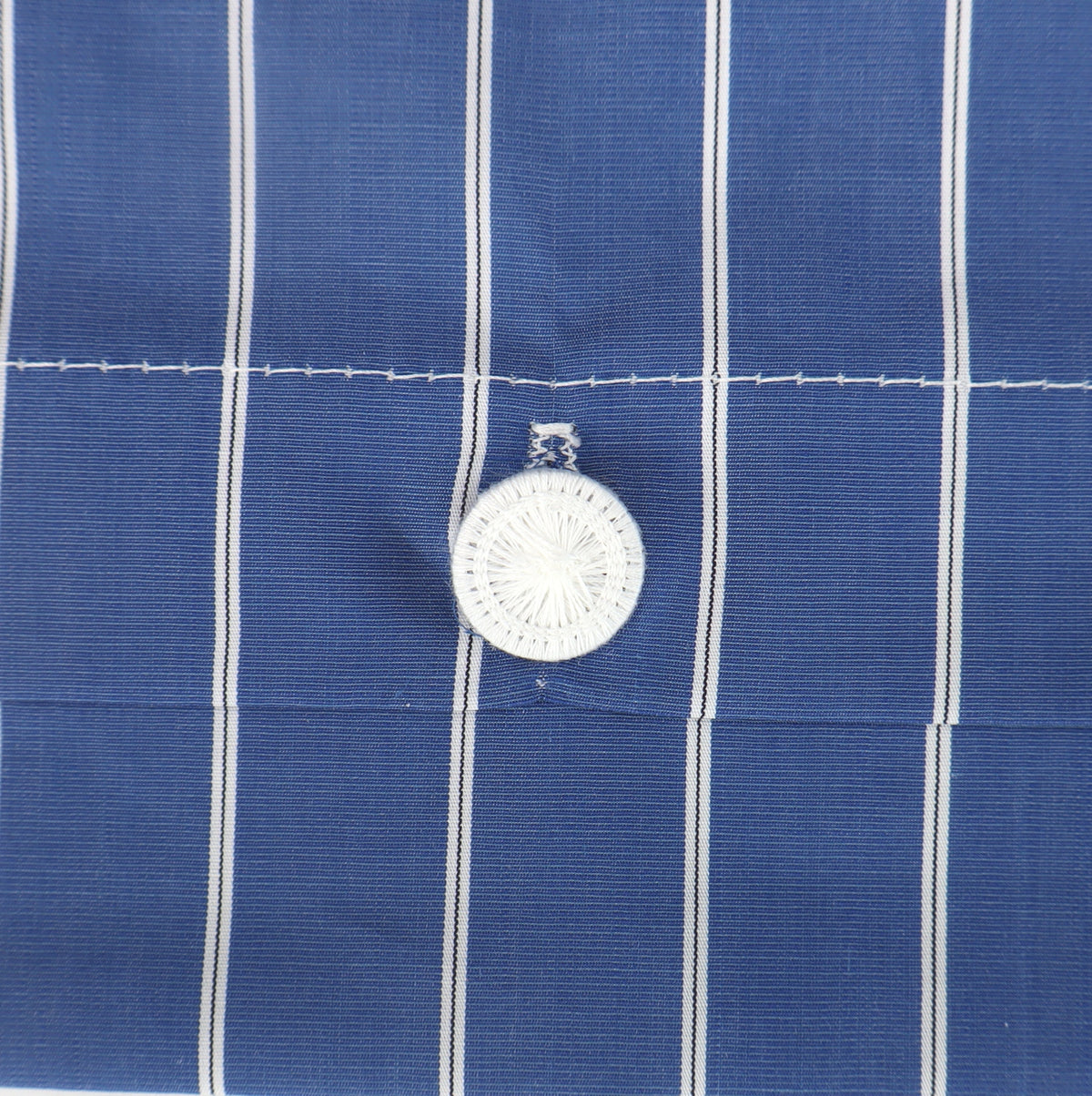 royalblauer Streifen